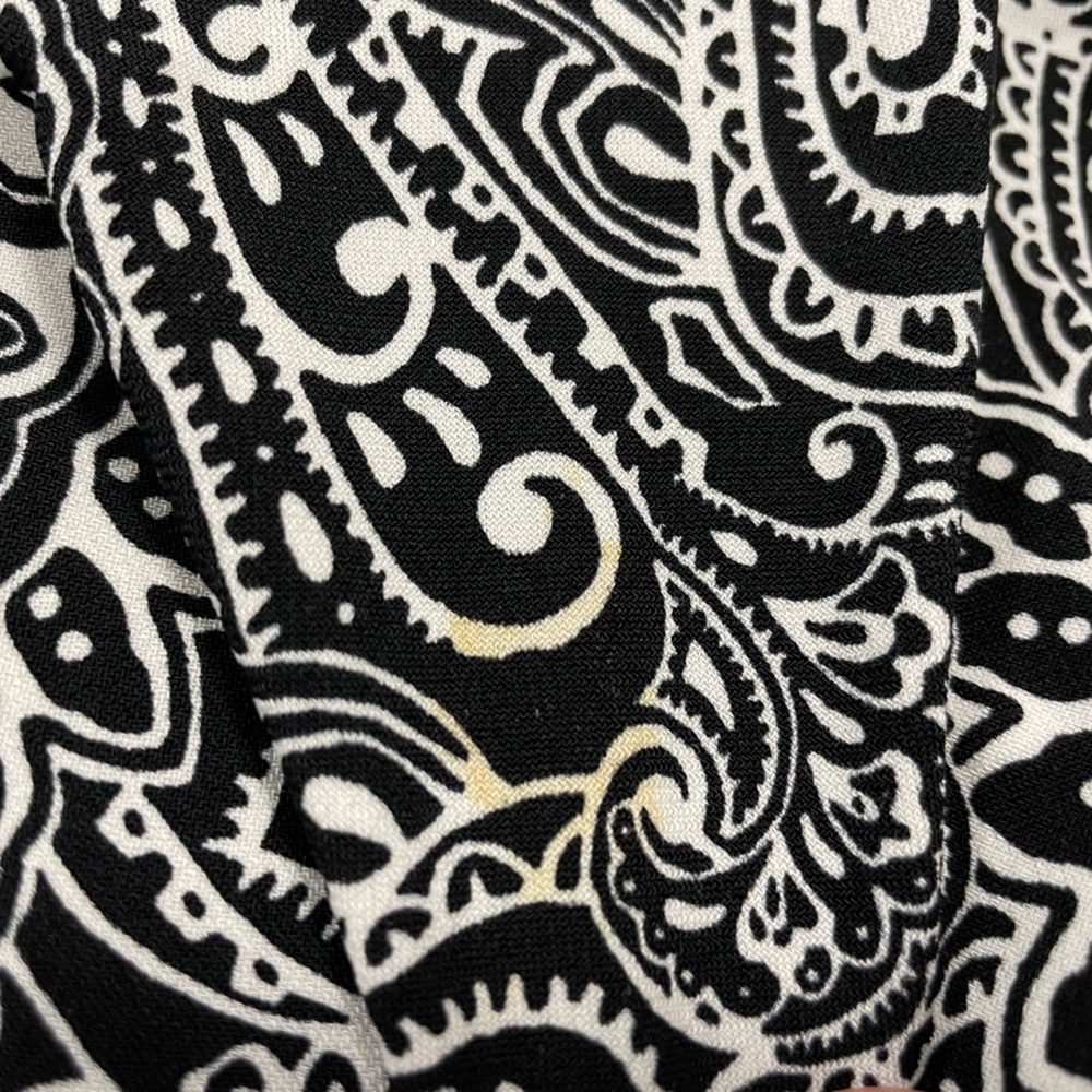 White House Black Market Floral Blouson Dress Black & White Size XS - Picture 7 of 7
